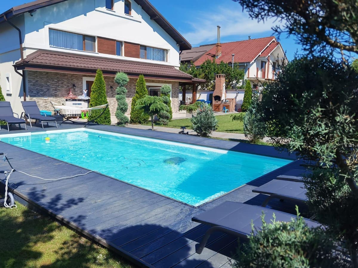 Fibreglass Swimming Pools Up To £20,000