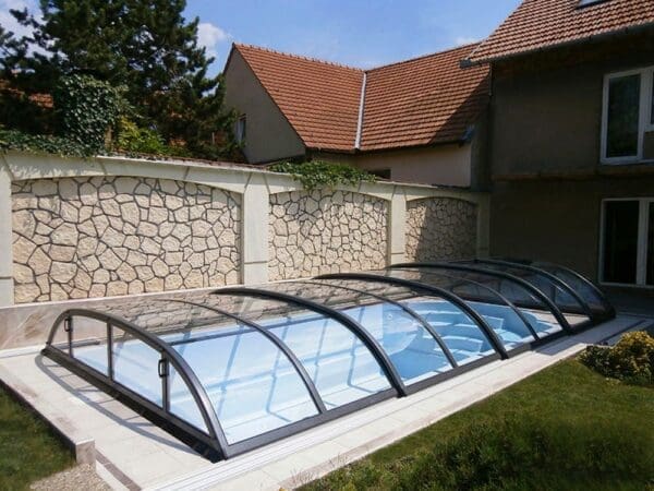 Dallas A Clear pool enclosure garden installation