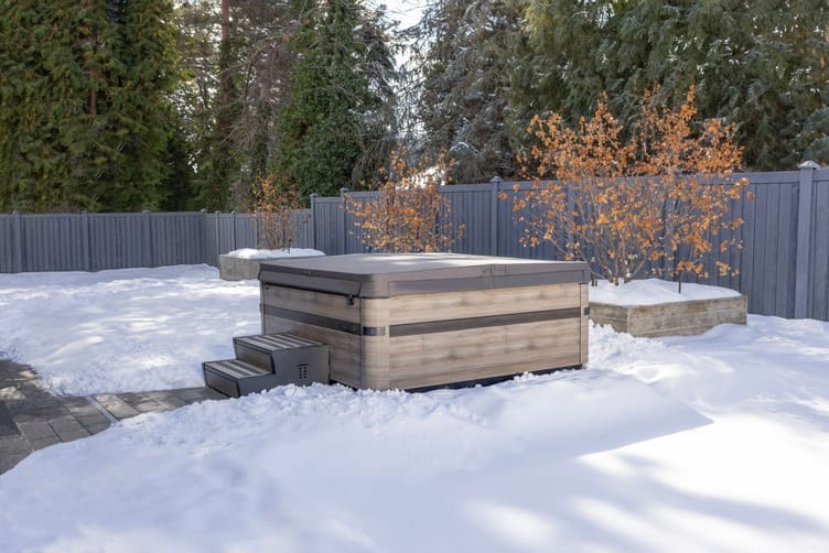 Bullfrog A Series Hot Tub