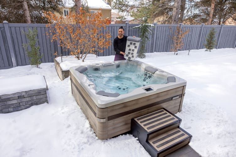 Bullfrog A Series Hot Tub