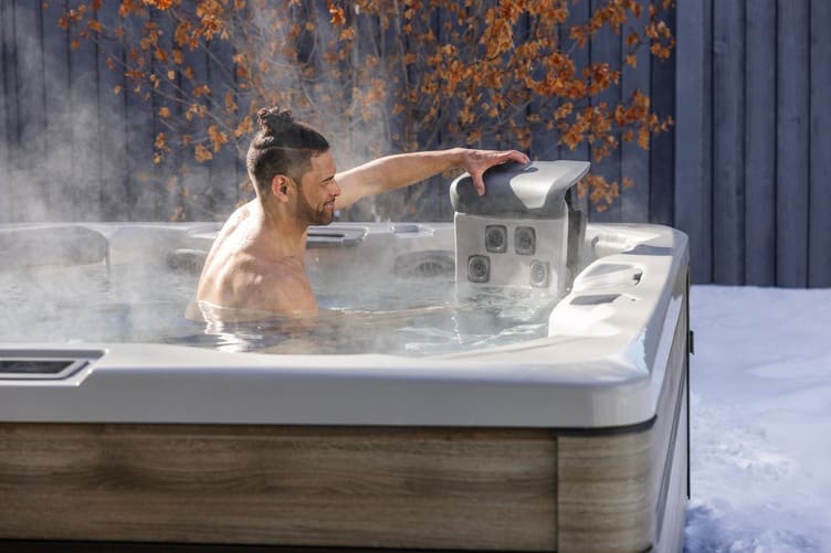 Bullfrog A Series Hot Tub