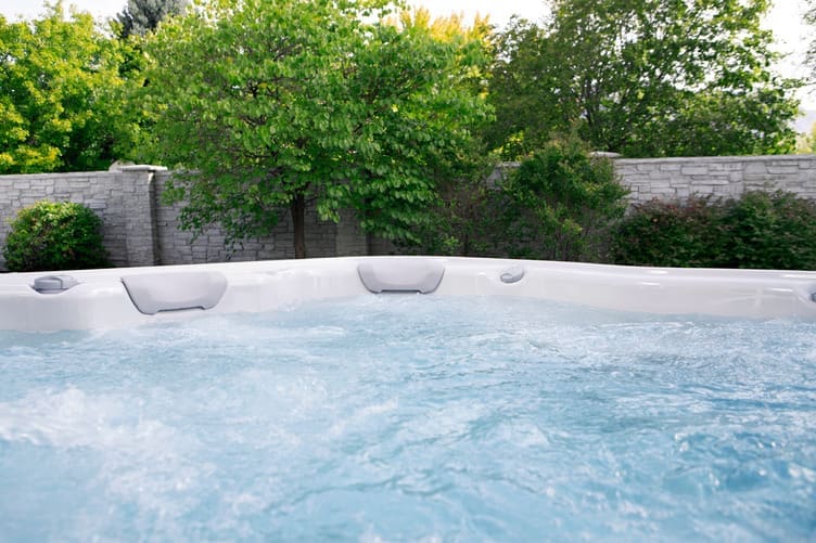 Bullfrog X Series Hot Tub