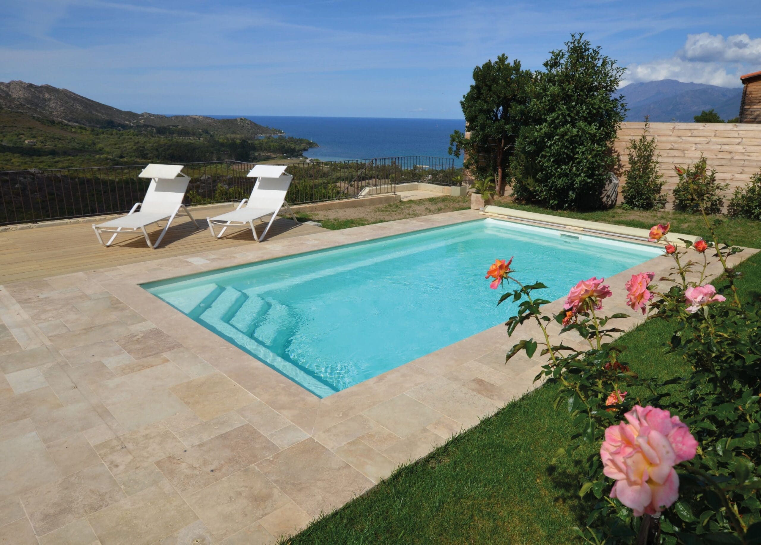 Relaxation fibreglass swimming pool designed for outdoor living