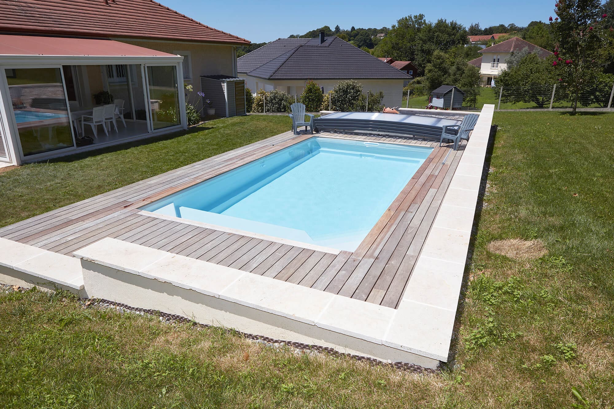 Monaco swimming pool video